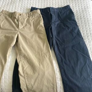 2 pairs Boys Vineyard Vines pants, size 14